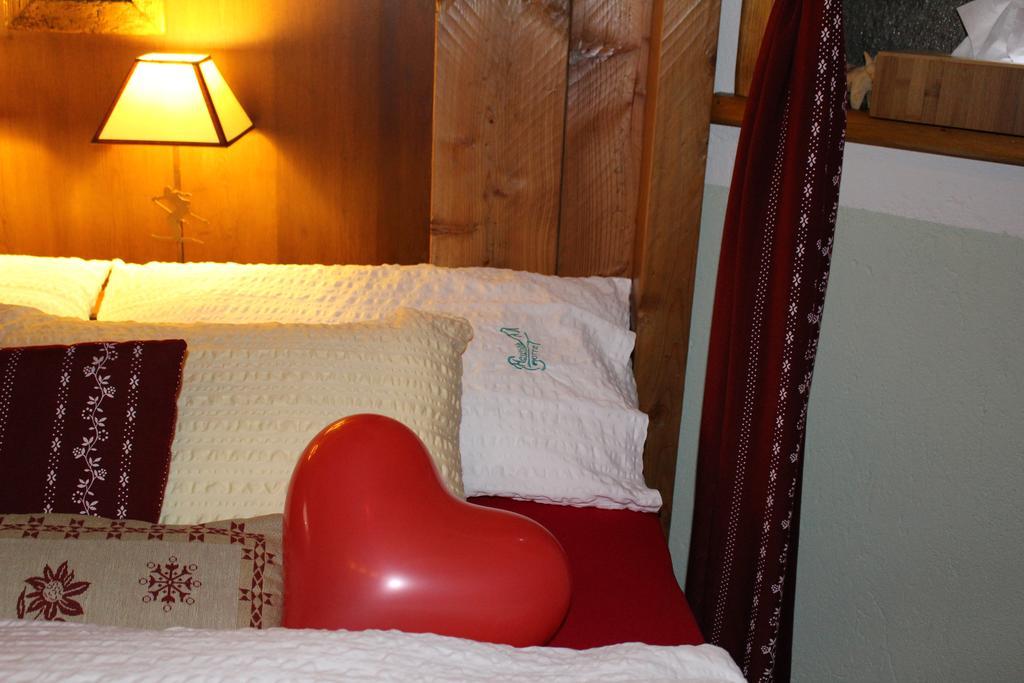 Hotel Meuble Gorret Брей-Червиния Номер фото