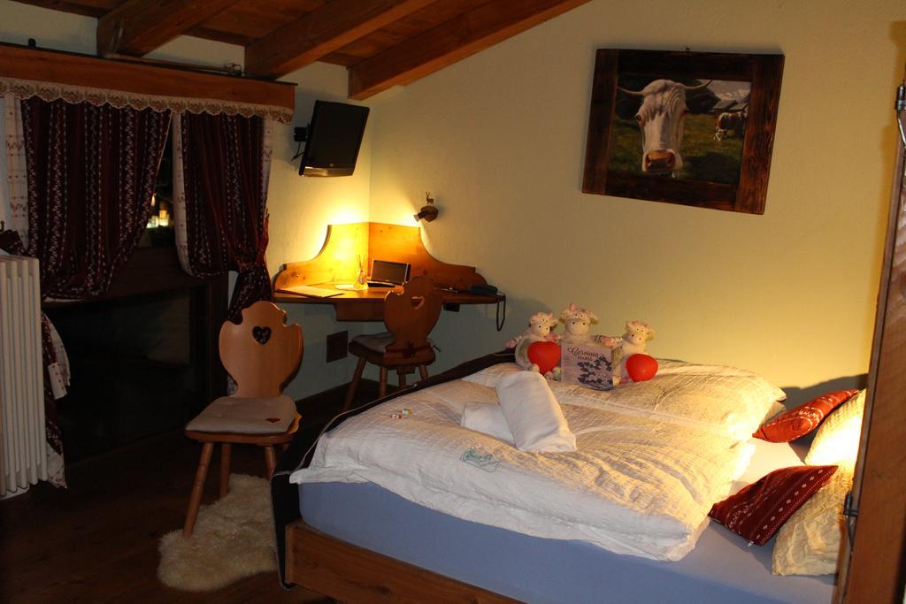 Hotel Meuble Gorret Брей-Червиния Экстерьер фото
